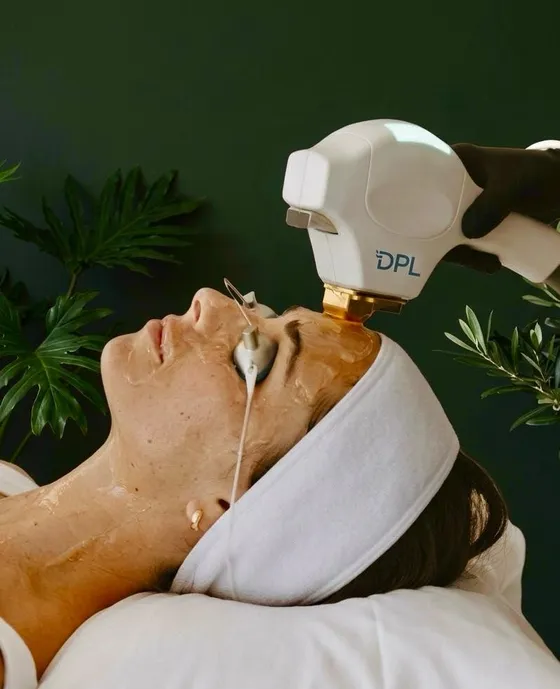 OJAS Lumi — DPL Photofacial