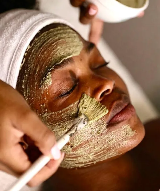 OJAS Renew — Micro-Sponge Seaweed Facial